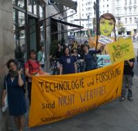 11. September 2009 Berlin: Demonstration gegen Agrogentechnik am Forschungsministerium main