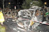 100.000 Euro Schaden: Drei Polizeiautos sind in Bogenhausen völlig abgefackelt