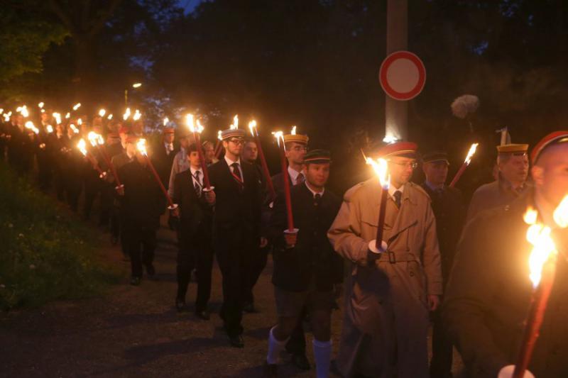 Burschenschafter Fackelzug