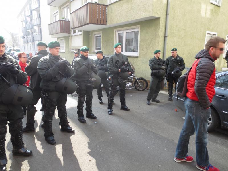 Im Polizeikessel am 8.3.2014 in Heilbronn