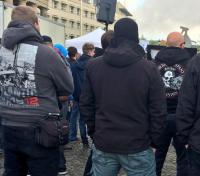 Eindeutige Nazis bei Berliner "Montags-Mahnwache"