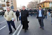 Padre Giulio Tam im März 2009 mit Roberto Fiore von Forza Nuova in Bergamo