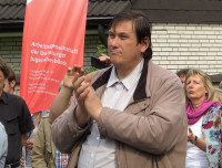Jürgen Hans Grimm und "besorgte Anwohner", applaudiert Innenminister, Duisburg-Rheinhausen, 29.08.2013
