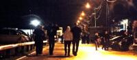 ,Rue de l’escadrille des cigogne – die „Storchenstaffelstraße“ in Toul am Samstagabend: Deutsche Neonazis auf dem Weg zum „Hammerfest“