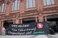 Kreativer Protest von Ende Gelände Mannheim gegen MVV und GKM - 6
