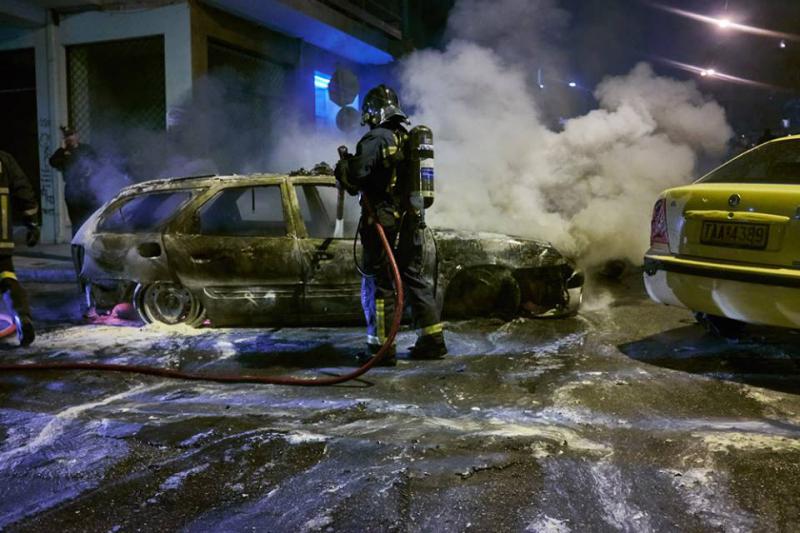 Ende einer Dienstfahrt in Exarchia 06/02/2015