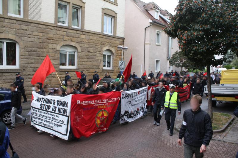 Demo läuft durchs Bahnhofsviertel