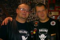 Lukas Lange (links) mit Shirt von Rolling Danger MC