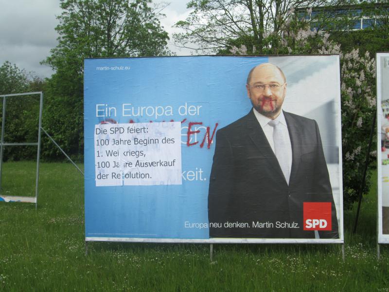 Vverbesserte Wahlplakate 2