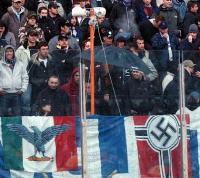 Nazis im Stadion