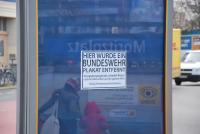 Hier wurde ein Bundeswehr-Plakat entfernt