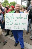 Proteste gegen Rente mit 67 in Stuttgart Degerloch