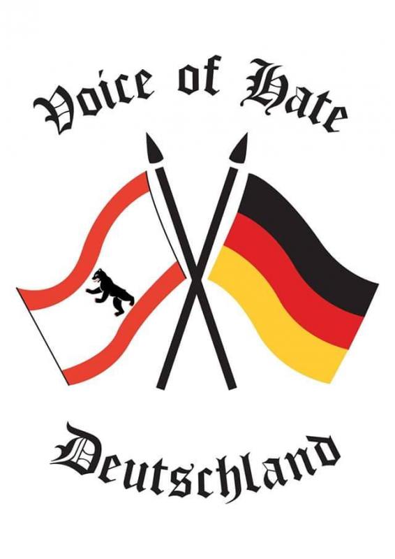 Shirt der Band "Voice of Hate". Das Design ähnelt doch sehr an das"Kraft durch Froide"-Shirt, wie es "Ron" in Bathgate präsentiert