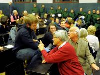 Heftige Debatten zwischen Störenfrieden und Zuschauern, die den Vortrag von Eckhard Jesse anhören wollten Foto: Thomas Kunz