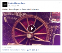 Banner der rechts­of­fenen Marke Trou­ble­maker Ger­many im Proberaum der Limited Booze Boys im Februar 2015