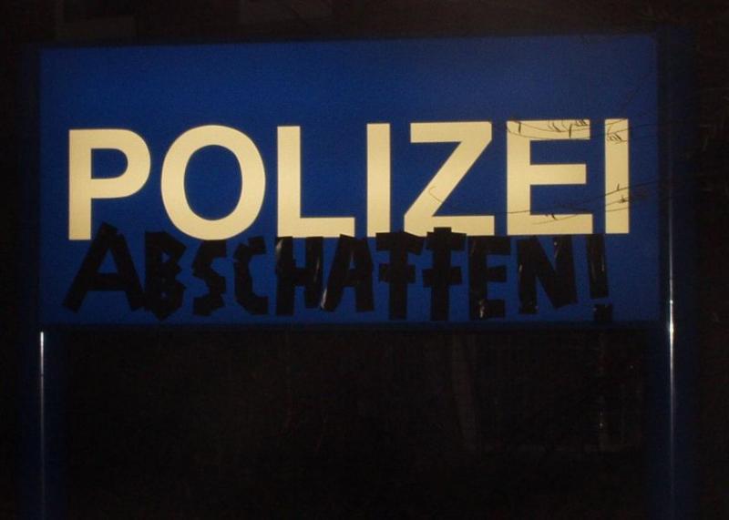 Polizeischild