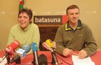 Goienetxe Agerre bei der Pressekonferenz in Baiona