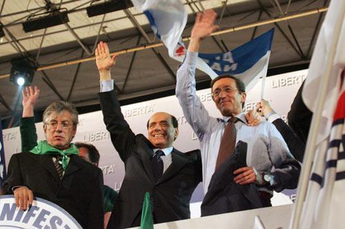 Umberto Bossi, Silvio Berlusconi, Gianfranco Fini(die großen Koalitionäre der letzten 20 Jahre)