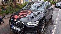 Sierichstraße: Auch diese Audi-Motorhaube muss neu lackiert werden