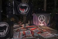 Antifa heißt Müll entsorgen 4