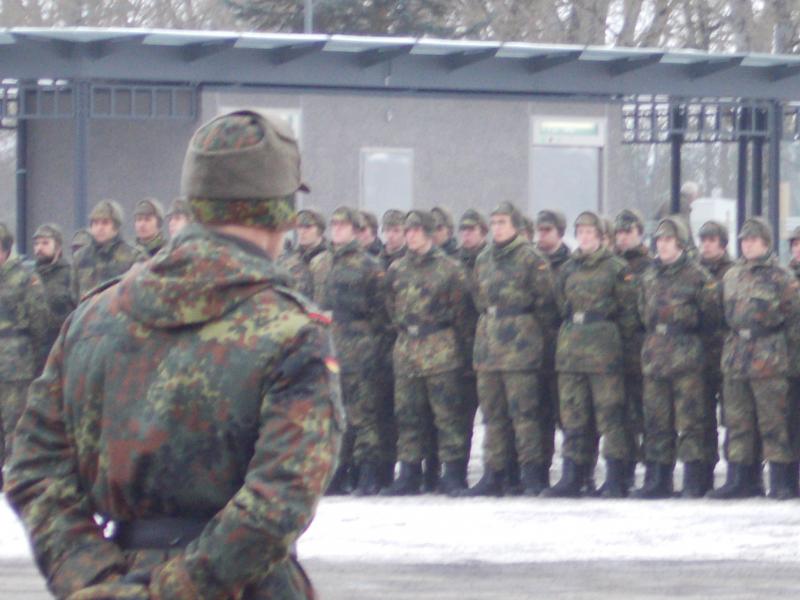 Transpiaktion bei Bundeswehrgelöbnis in Bad Dürrheim 2