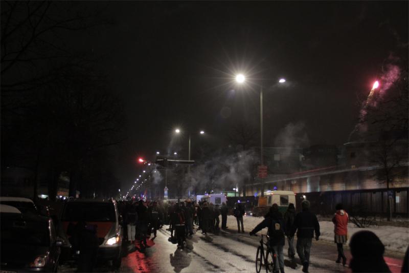 Silvester Demo - Silvester zum Knast 2010 Berlin JVA Moabit