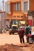 Mbale, Ostuganda: “regain the glory” mit Bulldozern