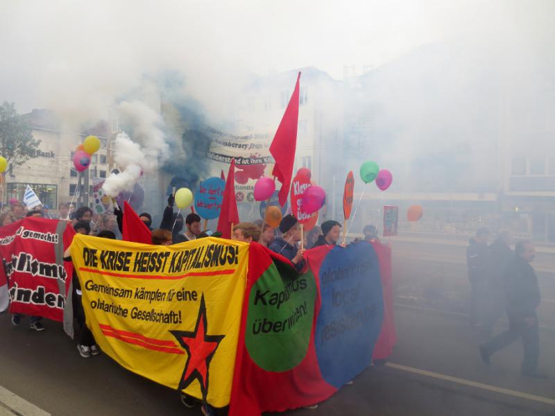 1.Mai 2014 Gute Stimmung im Antikapitalistischen Block