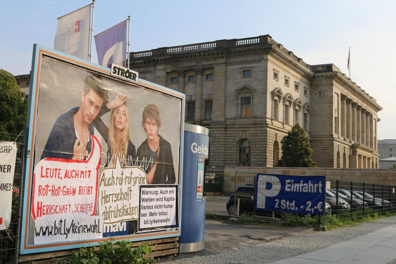 1 abgeordnetenhaus models - Kopie