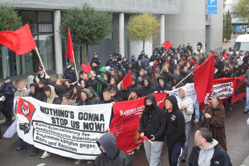 Demo in Wollhausstraße