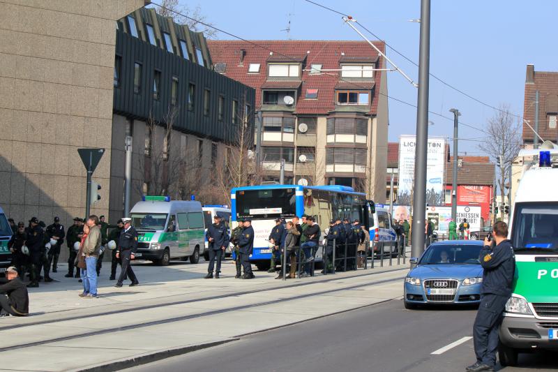 Sonderbus für die Nazis in Heilbronn am 8.3.2014