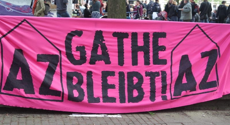 Straßenfest nach der autonomen 1.Mai-Demo 2015 in Wuppertal