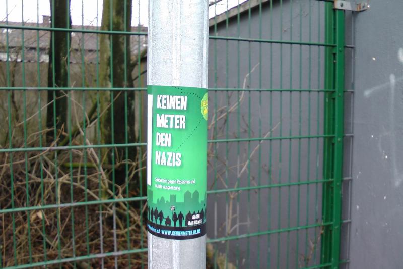 Plakatieraktion gegen Naziaufmarsch in Münster 