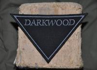 Offi­zi­elles Merch: Gaudreieck aus dem Online­shop von Dark­wood