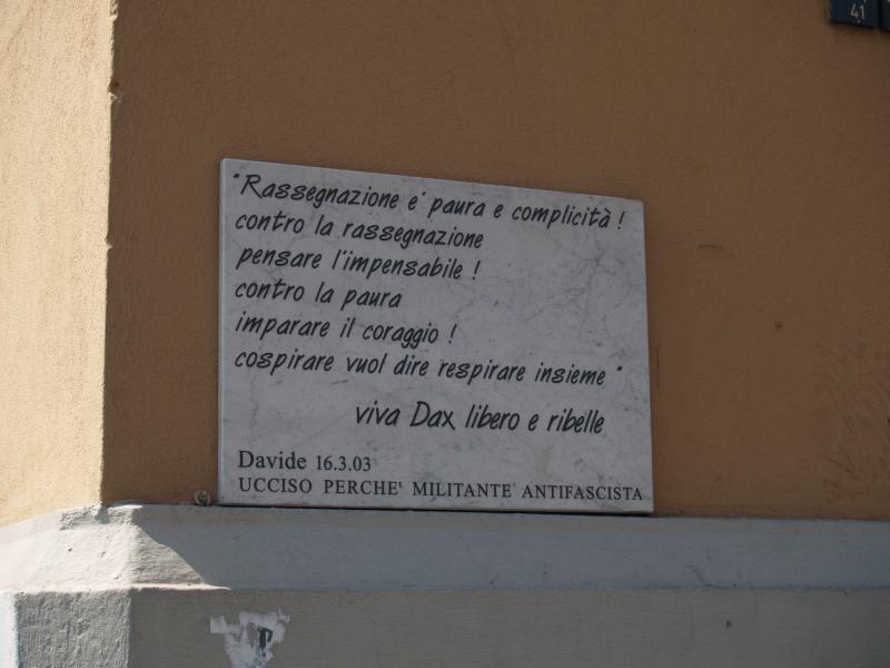 16 - Gedenktafel für Davide Cesare.jpg