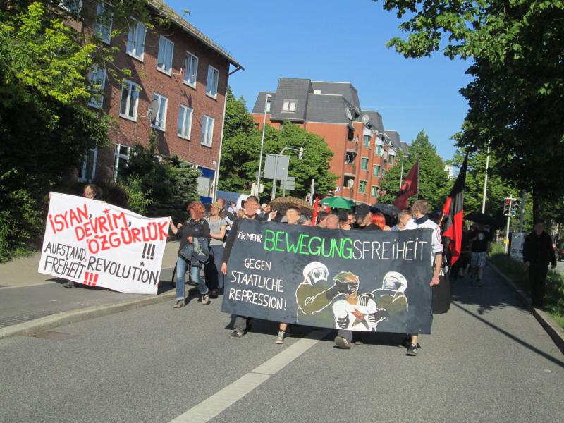 Demo in Bewegung