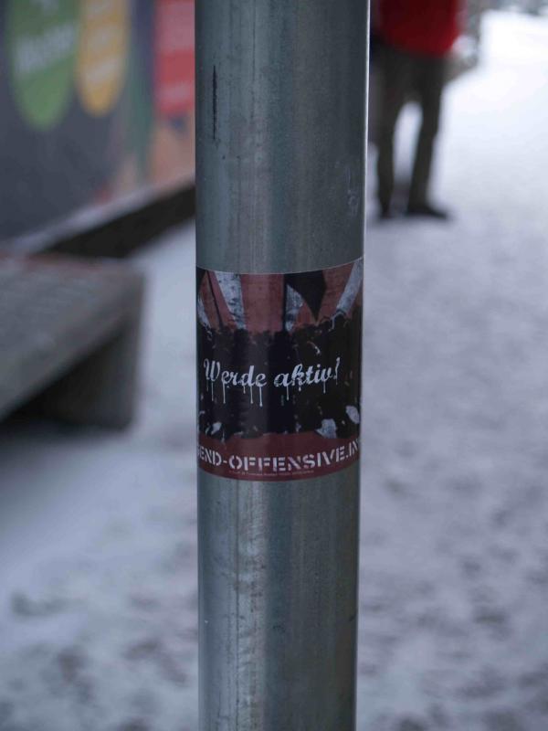 Nazipropaganda Bochum Innenstadt9.1.2010 (Foto Azzoncao)