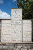Gebirgsjägerdenkmal in Floria: „Gefallen für Großdeutschland am 23.5.1941“