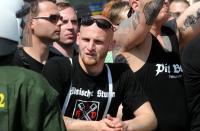 Beim Nazi-Aufmarsch am 1. Mai 2009 in Ulm ...
