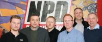 NPD-Veranstaltung in Lübtheen März 2014: V.l. Simon Haltenhof (Neu-Kreisvorsitzender Lauenburg-Stormarn), Udo Pastörs, Dave Trick, Andreas Theißen, Stefan Köster, Manfred Börm