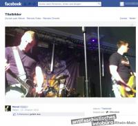 Auftritt von “Hausverbot” vor einem Banner der Rechtsrock-Band “Kategorie C”. Screenshot Facebook