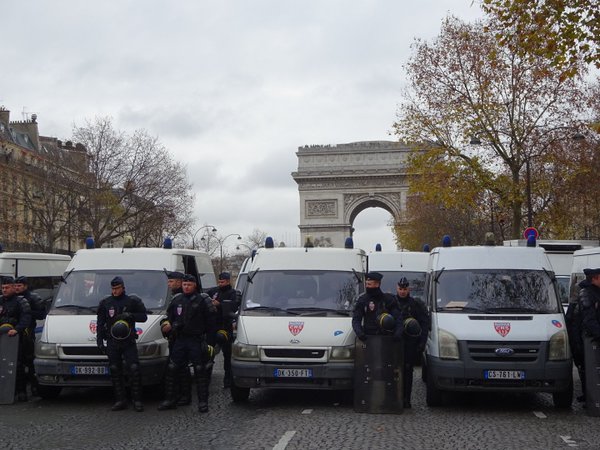 Etat d'Urgence entre-autres climatique