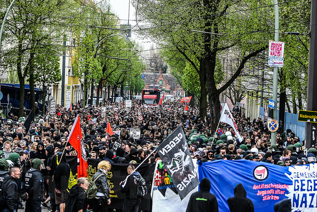 Gemeinsam gegen Nazis Bild3