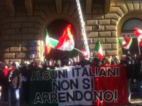 CasaPound Italia, 14.12.2013 - Aktion am Sitz der EU-Komission in Rom