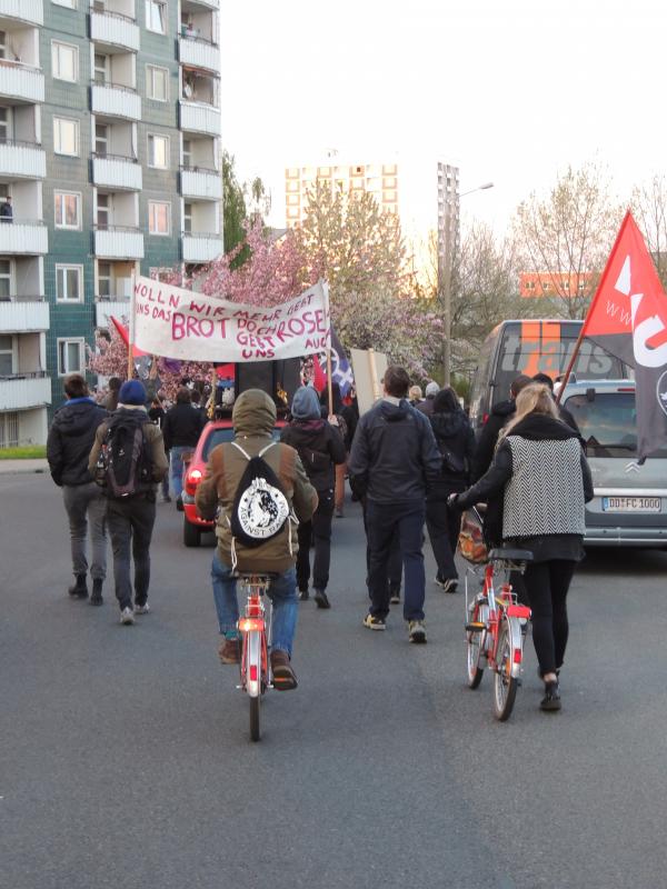 Selten von Linken begangen: Dresden Gorbitz zur WMD-Demo