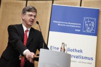 ifS-Funktionäre Karl­heinz Weiß­mann auf FKBF-Tagung, November 2010