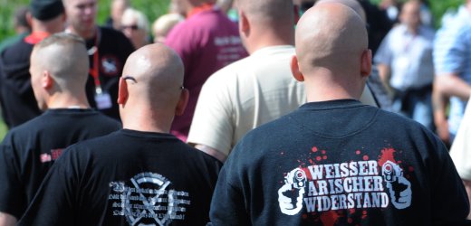 Rechtsextremisten in Vierecke bei Pasewalk: Dient Attentäter Breivik als Vorbild?