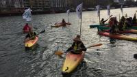 Kayak-Aktion in Paris