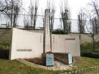 Bergen Belsen Memorial (Foto: Azzoncao)