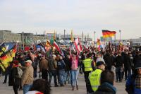 TeilnehmerInnen der Auftaktkundgebung auf dem Washingtonplatz © apabiz